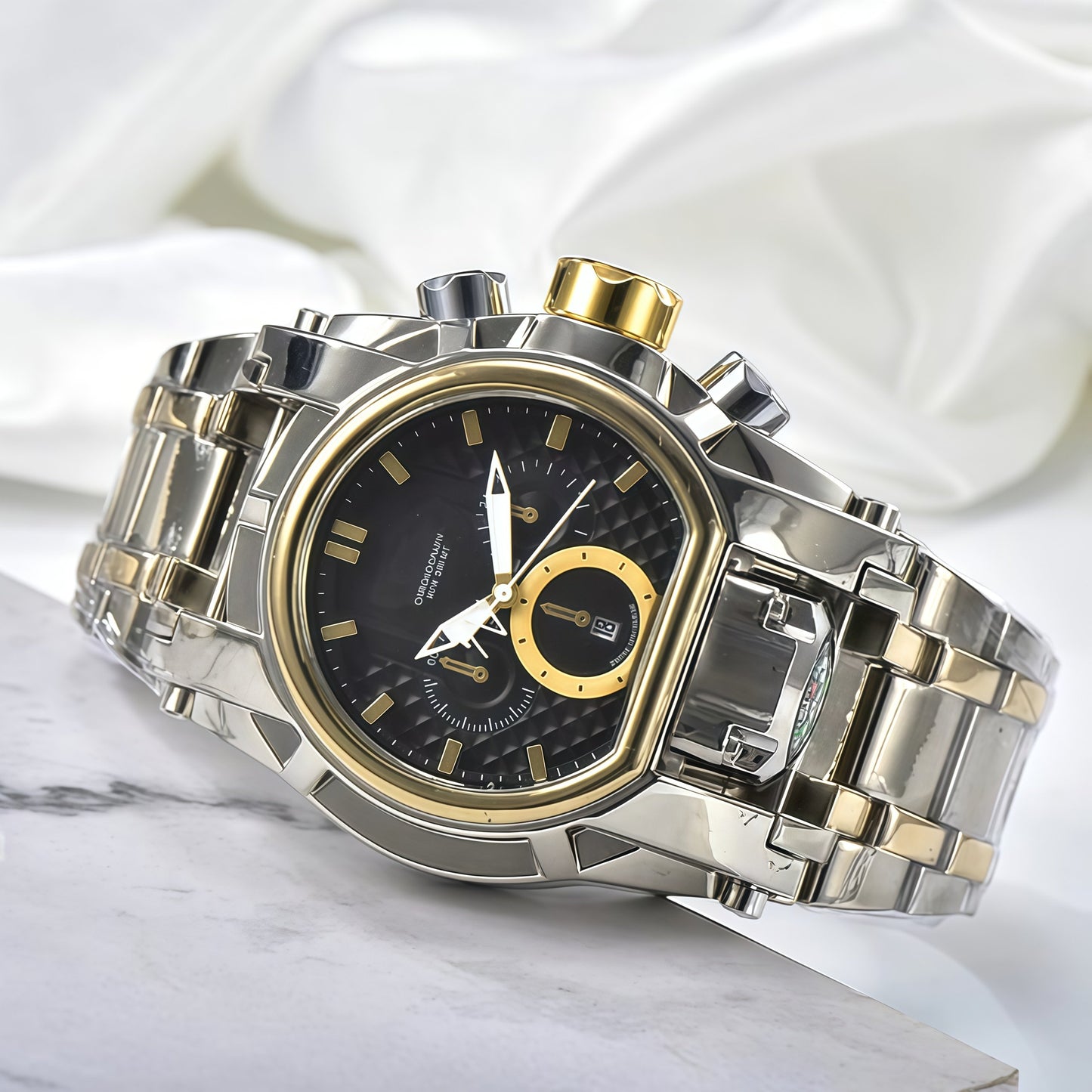 Men's Heavy-Duty Oversized Dial Gold Tactical ⚓ Adventure Watch - Built-in 🧭 Navigation Compass