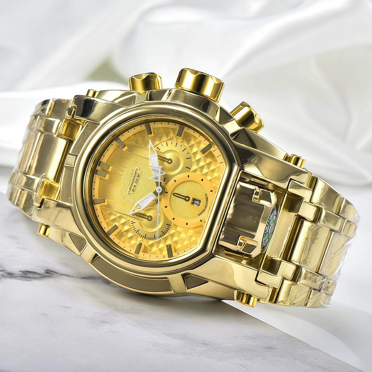 Men's Heavy-Duty Oversized Dial Gold Tactical ⚓ Adventure Watch - Built-in 🧭 Navigation Compass
